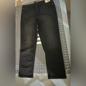 Elegant Black Straight Leg Jeans